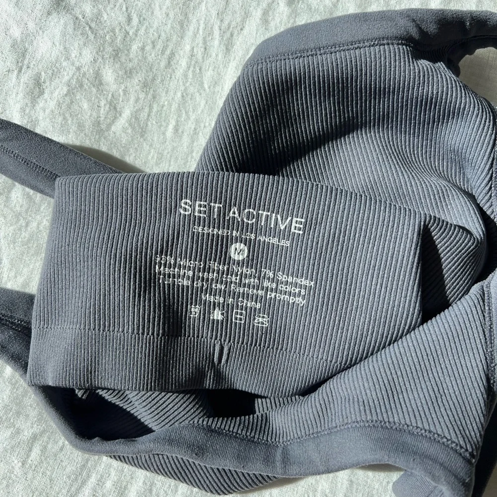 Set Active Ribbed Tank - Picture 3 of 4